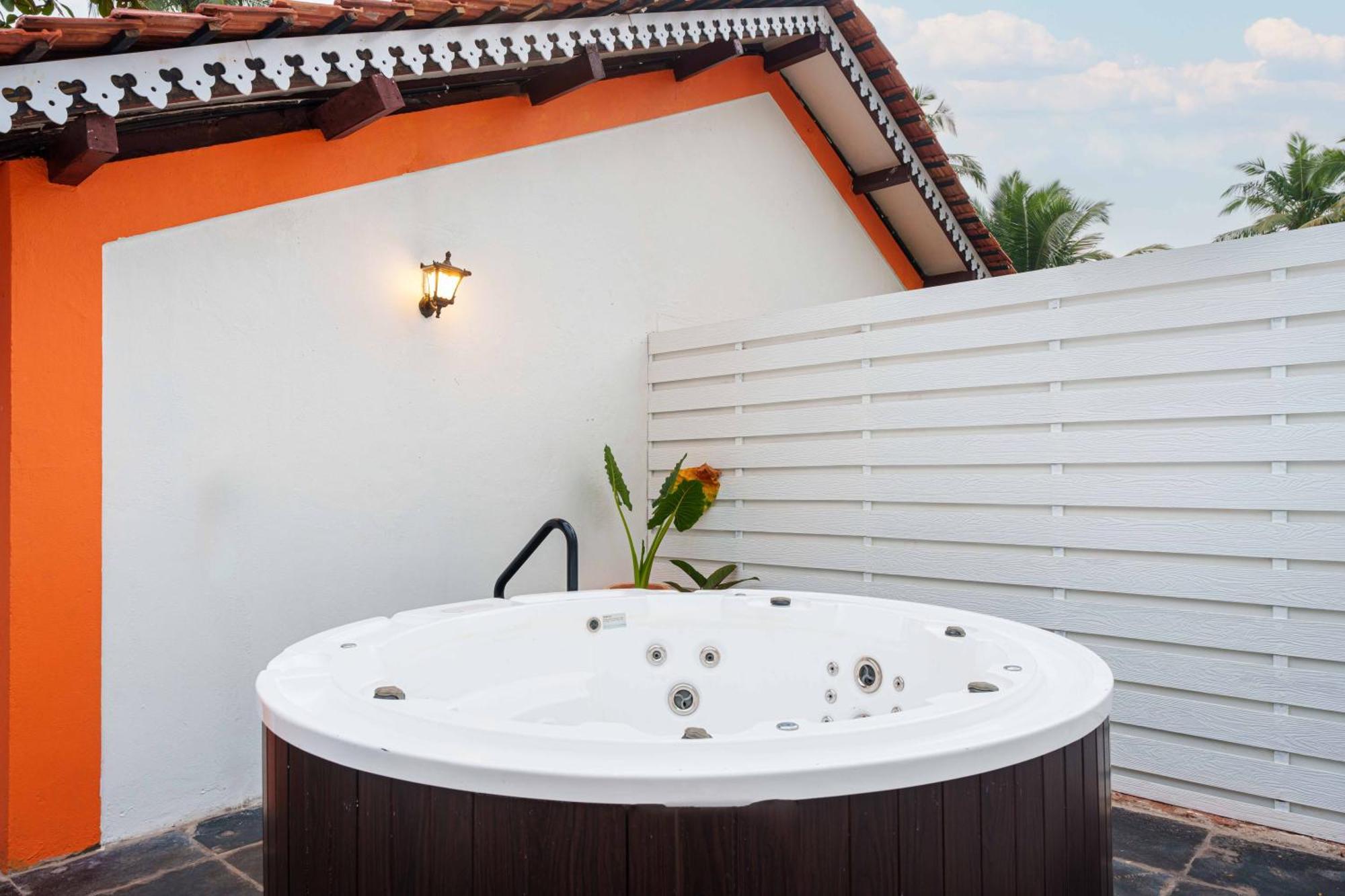 Amã Stays & Trails Aguada Serenity Villa , Goa Candolim Exterior foto